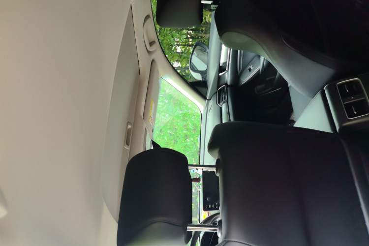 Used Honda Accord 2018 260TURBO Luxury Edition China VI Headliner