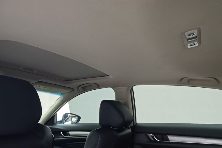 Used Honda Accord 2018 260TURBO Elite Edition China VI Headliner