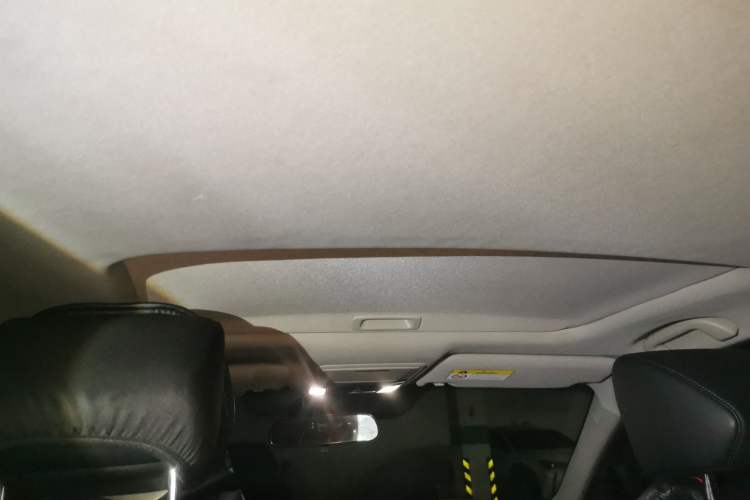 Used Honda Accord 2018 260TURBO Luxury Edition China VI Headliner