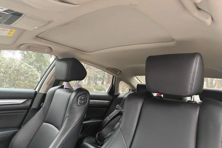Used Honda Accord 2018 Rui Hybrid 2.0L Rui Ling Edition China VI Headliner