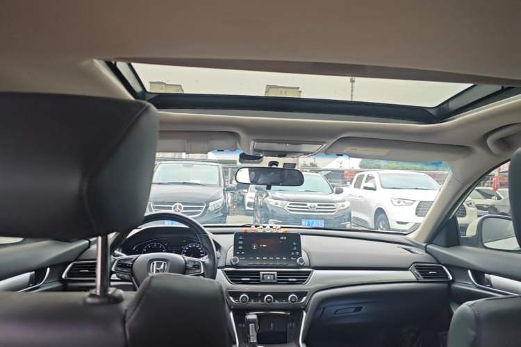 Used Honda Accord 2018 260TURBO Elite Edition China VI Headliner