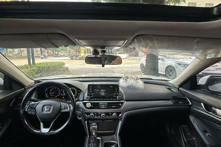 Used Honda Accord 2018 260TURBO Elite Edition China VI Interior 1