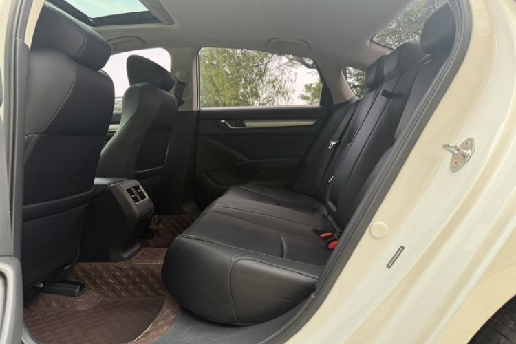 Used Honda Accord 2018 260TURBO Elite Edition China VI Interior 1