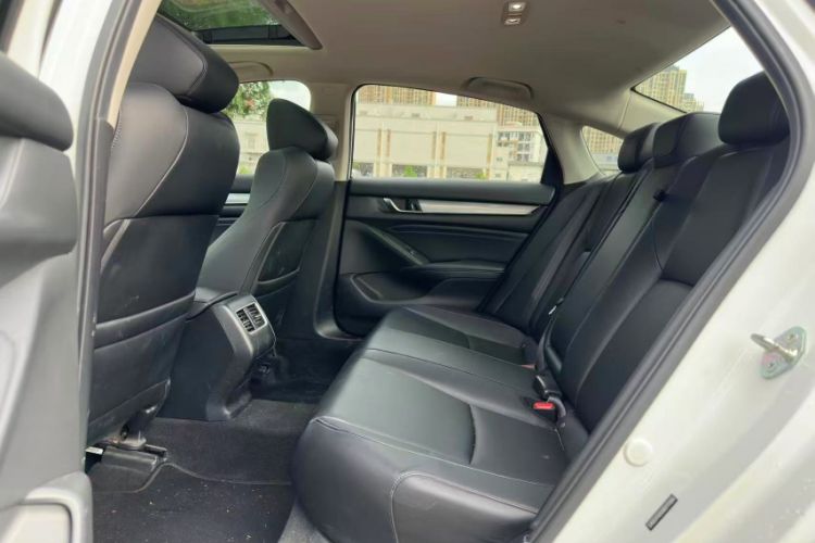Used Honda Accord 2018 260TURBO Luxury Edition China VI Interior 1
