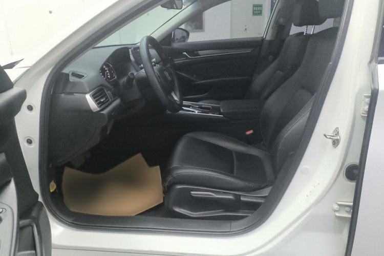 Used Honda Accord 2018 230TURBO Comfort Version National V Interior 1