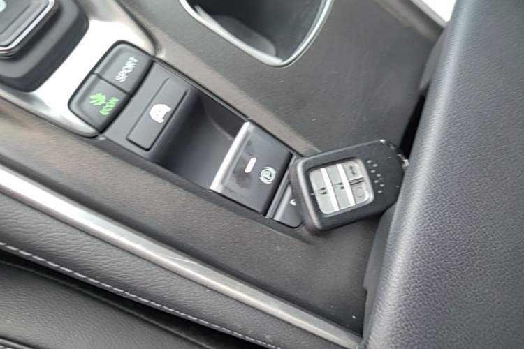Used Honda Accord 2018 Rui·Hybrid 2.0L Rui Zhi Edition China VI Interior 1