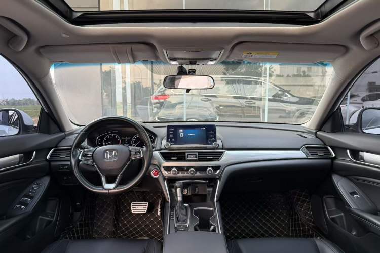 Used Honda Accord 2018 260TURBO Elite Edition China V Interior 1