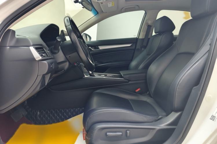 Used Honda Accord 2018 260TURBO Elite Edition China VI Interior 1