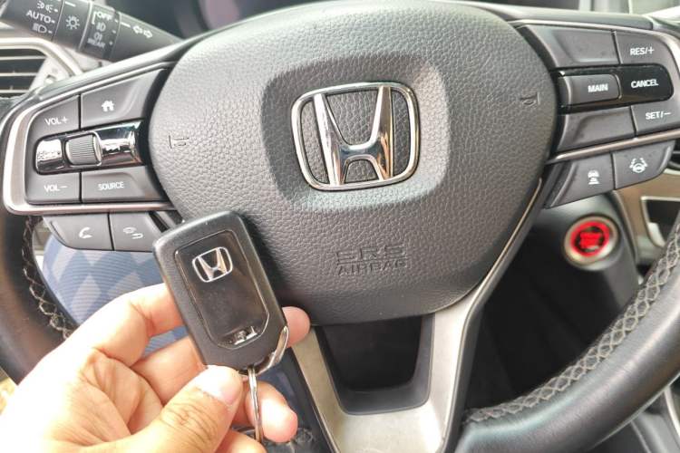 Used Honda Accord 2018 260TURBO Luxury Edition China VI Interior 1