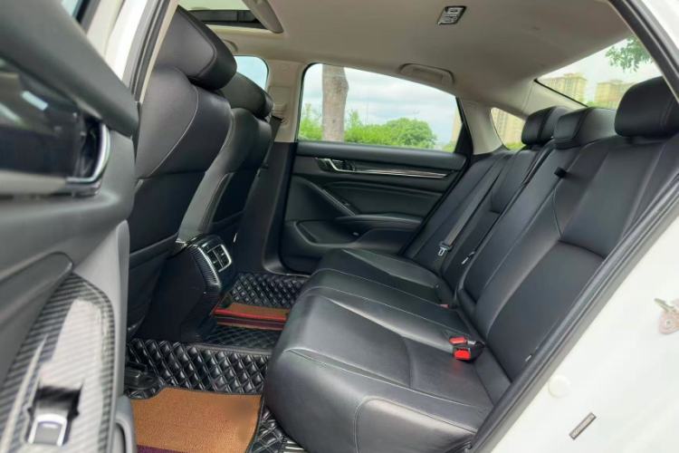 Used Honda Accord 2018 260TURBO Elite Edition China VI Interior 2