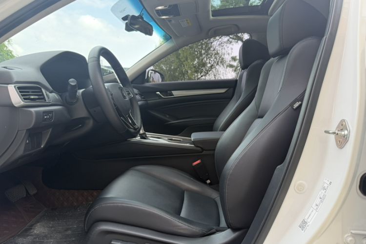 Used Honda Accord 2018 260TURBO Elite Edition China VI Interior 2