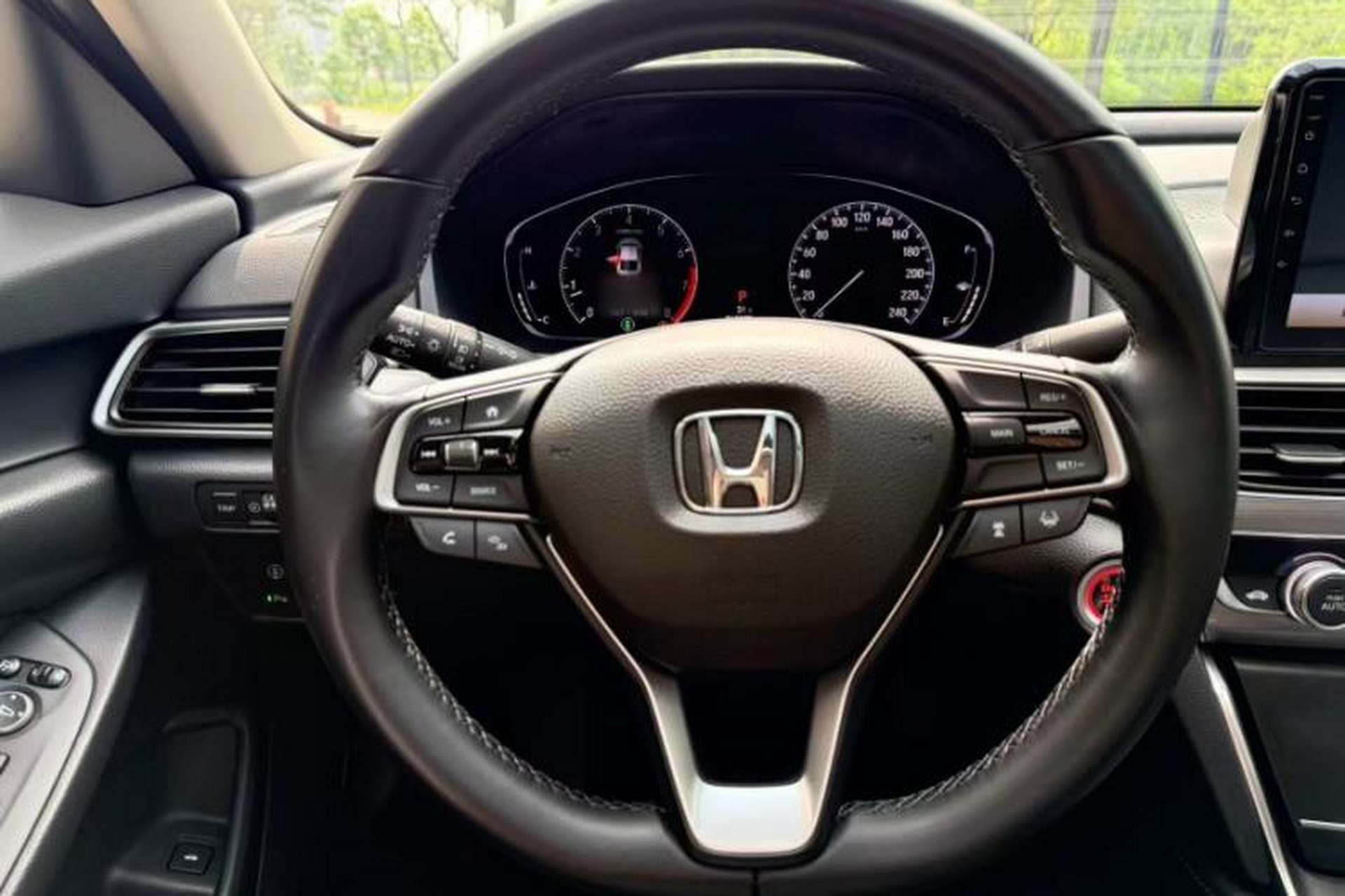 Used Honda Accord 2018 260TURBO Luxury Edition China VI Interior 2