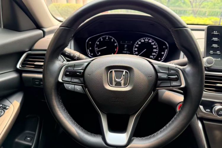 Used Honda Accord 2018 260TURBO Elite Edition China VI Interior 2