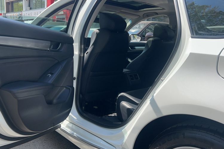 Used Honda Accord 2018 260TURBO Elite Edition China VI Interior 2
