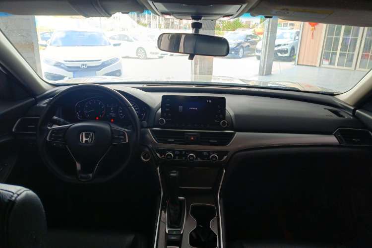 Used Honda Accord 2018 260TURBO Elite Edition China V Interior 2