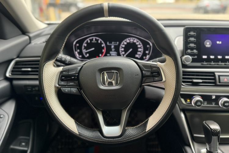 Used Honda Accord 2018 260TURBO Elite Edition China VI Interior 2