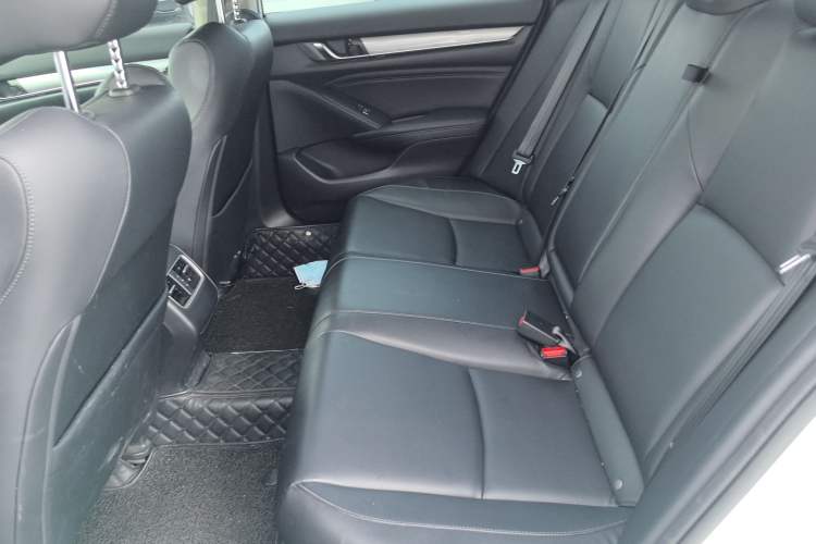Used Honda Accord 2018 260TURBO Luxury Edition China VI Interior 2