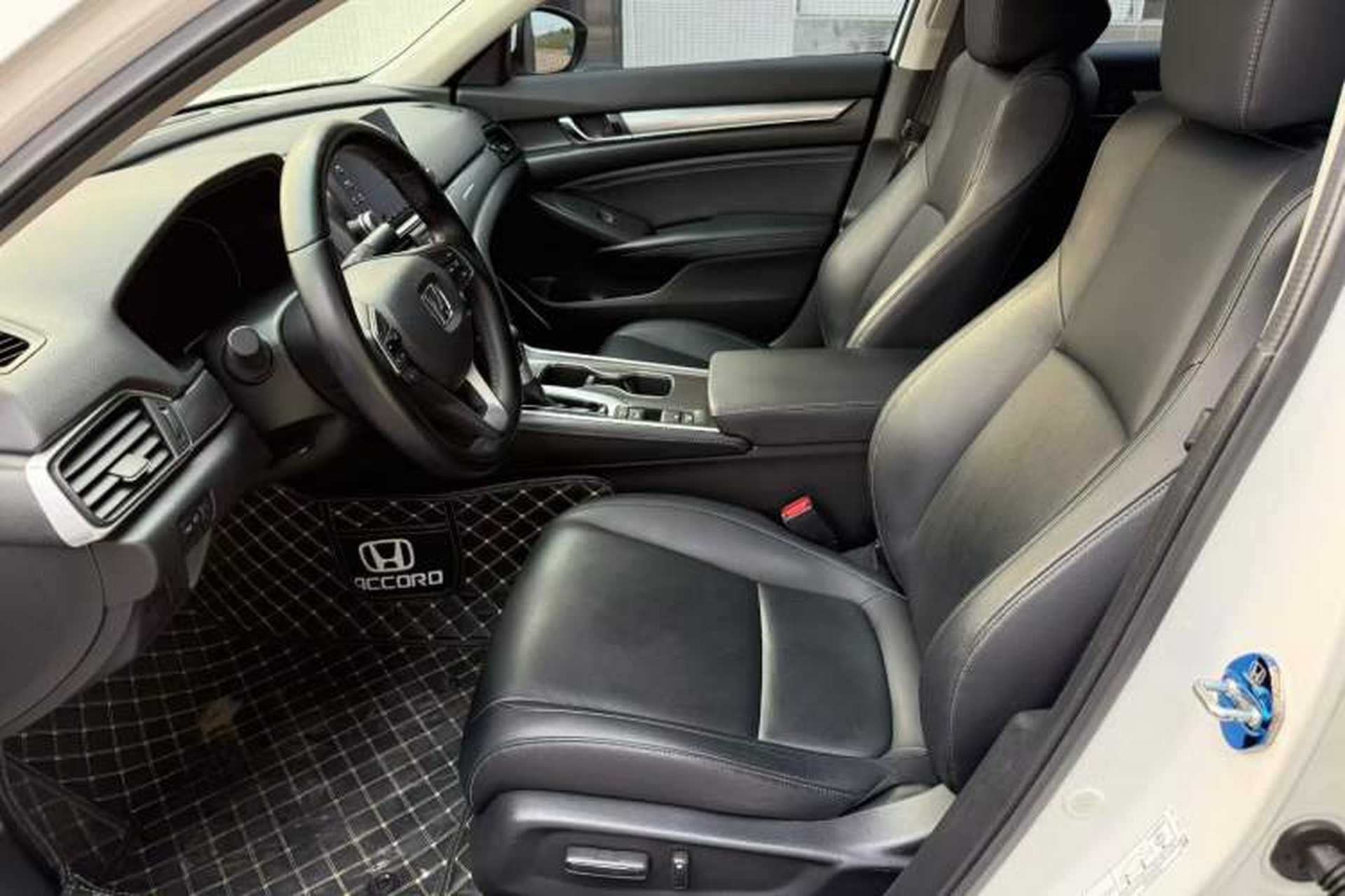 Used Honda Accord 2018 260TURBO Elite Edition China V Interior 2