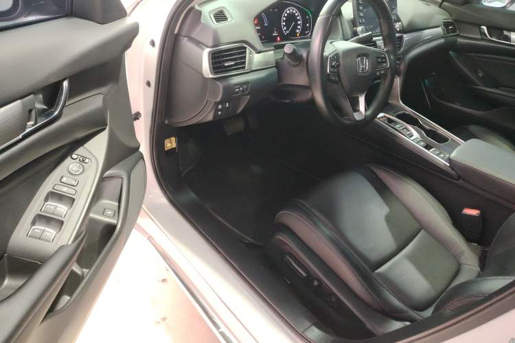 Used Honda Accord 2018 Rui Hybrid 2.0L Rui Ling Edition China VI Interior 2