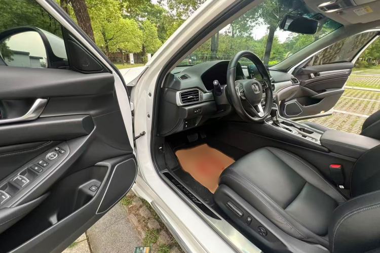 Used Honda Accord 2018 260TURBO Prestige Edition China VI Interior 3