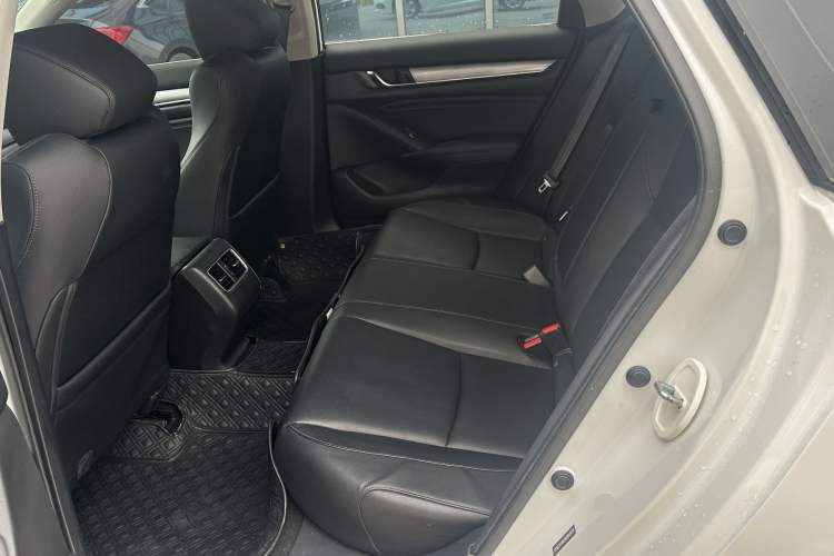 Used Honda Accord 2018 260TURBO Elite Edition China VI Interior 3