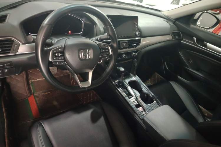 Used Honda Accord 2018 260TURBO Luxury Edition China VI Interior 3