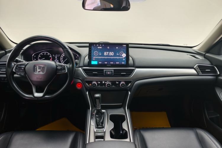Used Honda Accord 2018 260TURBO Elite Edition China VI Interior 3