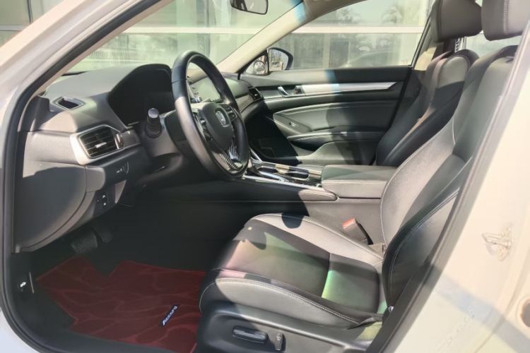 Used Honda Accord 2018 260TURBO Elite Edition China VI Interior 3