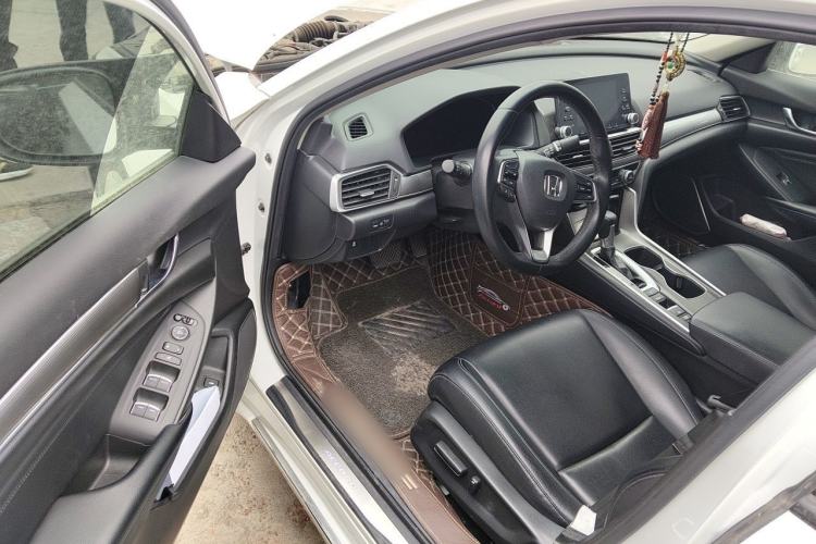 Used Honda Accord 2018 260TURBO Elite Edition China V Interior 3