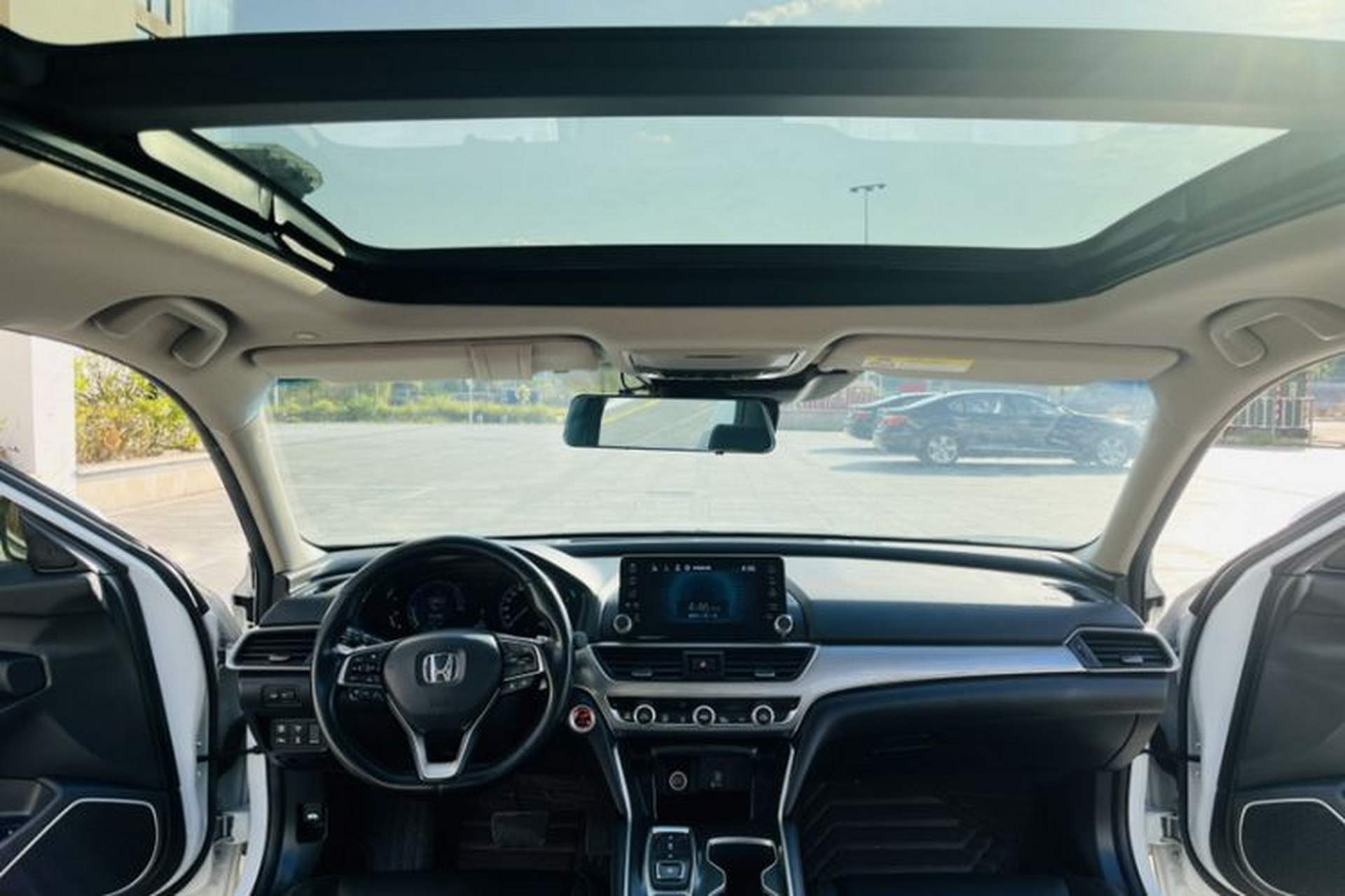 Used Honda Accord 2018 Rui·Hybrid 2.0L Rui Zhi Edition China VI Interior 4