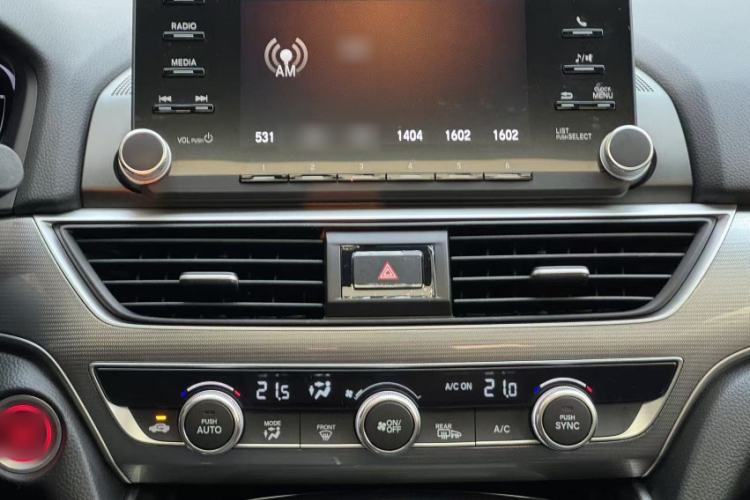 Used Honda Accord 2018 260TURBO Elite Edition China VI Interior 4