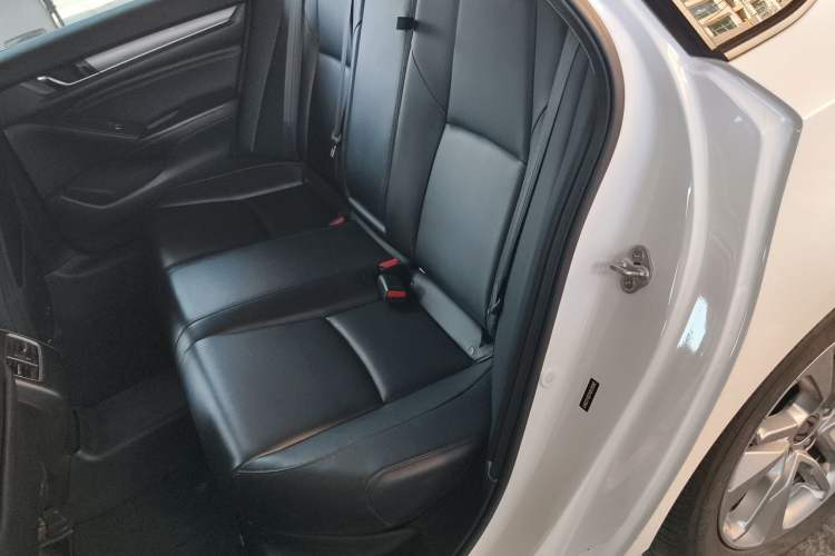 Used Honda Accord 2018 260TURBO Elite Edition China V Interior 4