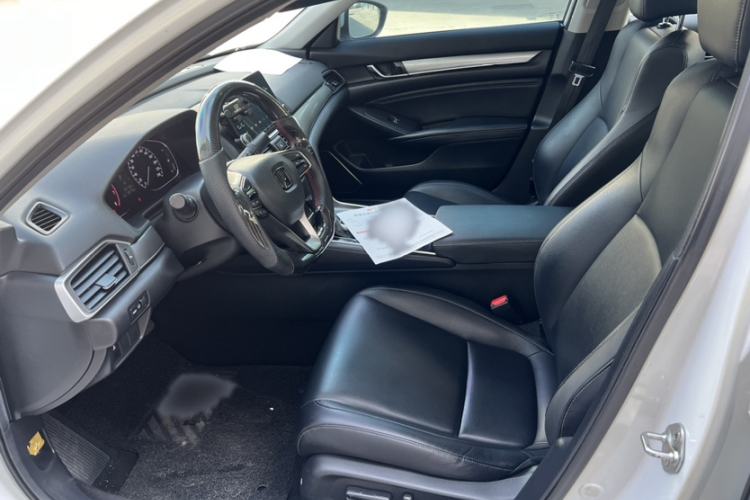 Used Honda Accord 2018 260TURBO Elite Edition China V Interior 4