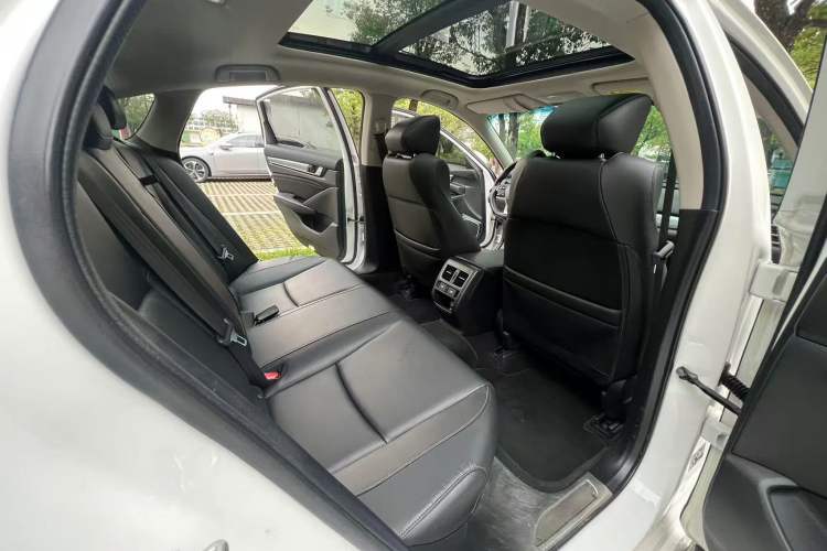 Used Honda Accord 2018 260TURBO Prestige Edition China VI Interior 5