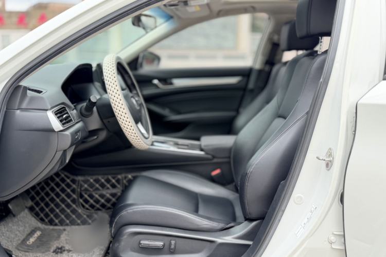Used Honda Accord 2018 260TURBO Elite Edition China V Interior 5