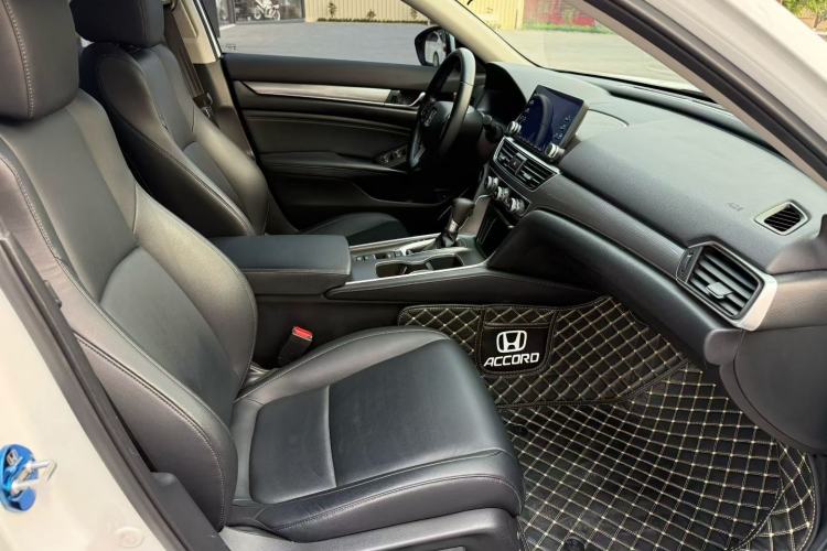 Used Honda Accord 2018 260TURBO Elite Edition China V Interior 5