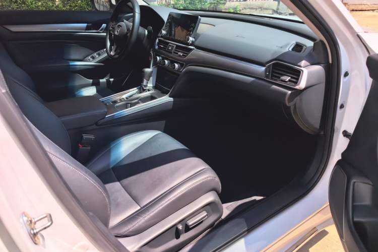 Used Honda Accord 2018 260TURBO Elite Edition China VI Interior 6