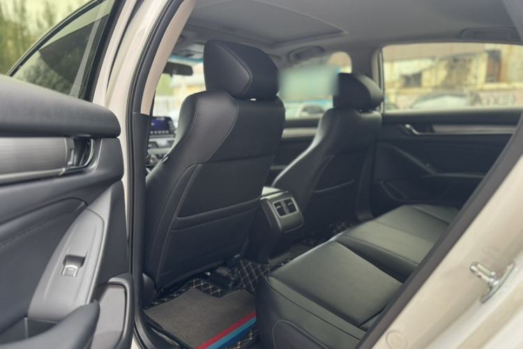 Used Honda Accord 2018 260TURBO Elite Edition China VI Interior 6