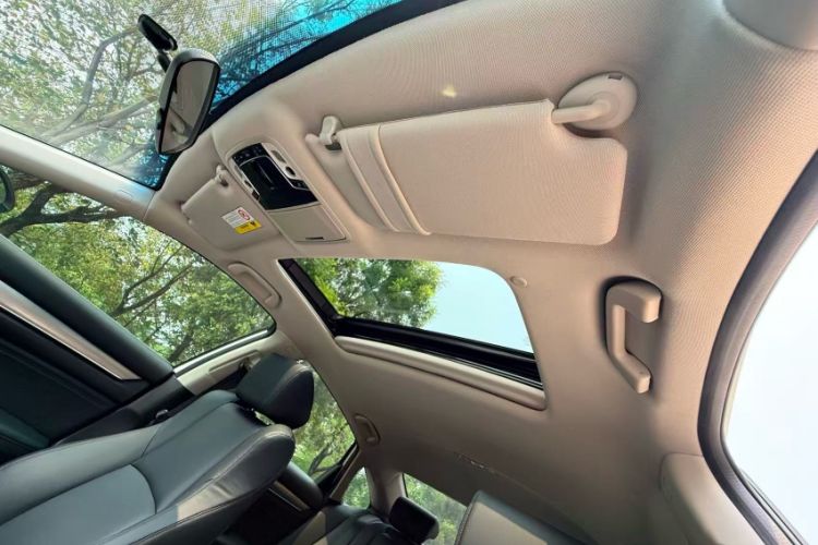Used Honda Accord 2018 260TURBO Elite Edition China VI Interior 7