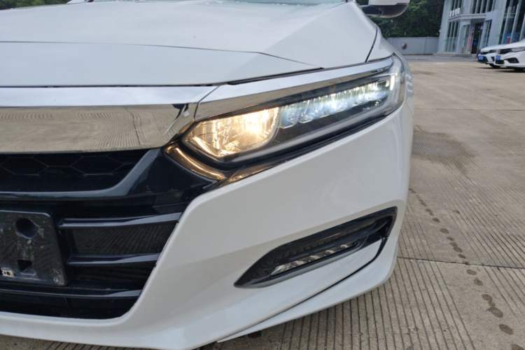 Used Honda Accord 2018 260TURBO Elite Edition China V Left Front Headlight