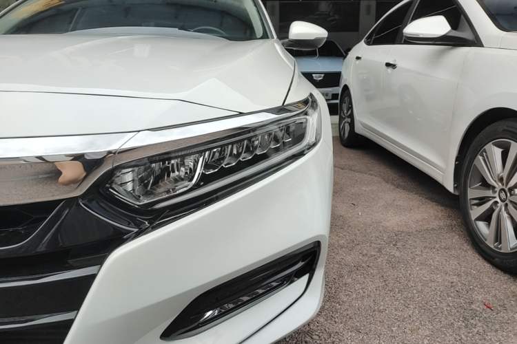 Used Honda Accord 2018 260TURBO Elite Edition China V Left Front Headlight