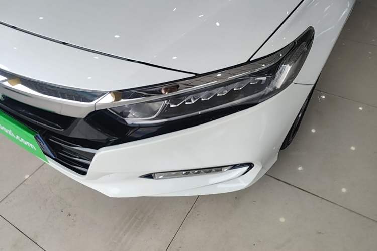 Used Honda Accord 2018 260TURBO Elite Edition China V Left Front Headlight
