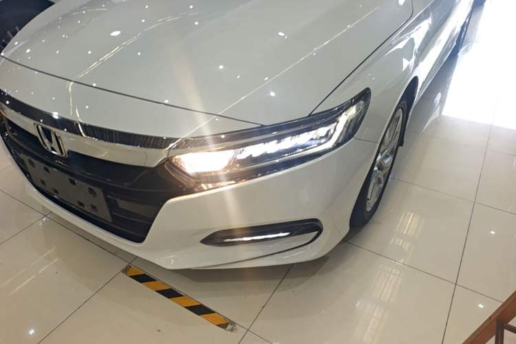 Used Honda Accord 2018 260TURBO Elite Edition China V Left Front Headlight