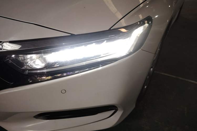 Used Honda Accord 2018 260TURBO Luxury Edition China VI Left Front Headlight
