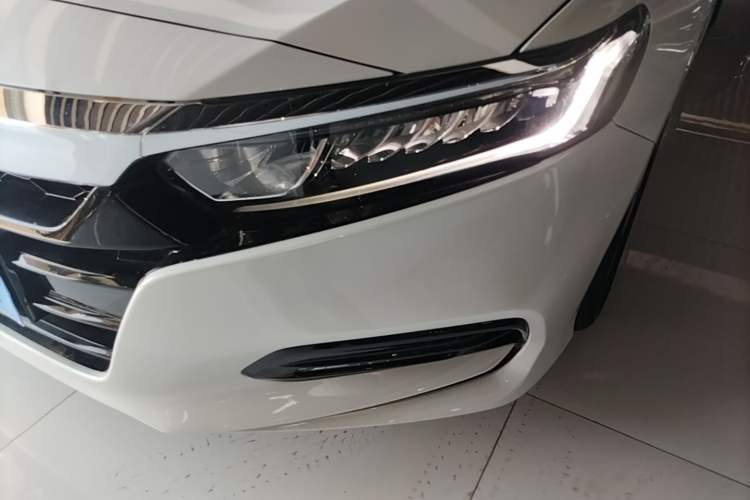 Used Honda Accord 2018 260TURBO Elite Edition China VI Left Front Headlight