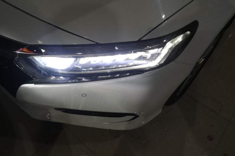 Used Honda Accord 2018 260TURBO Luxury Edition China VI Left Front Headlight