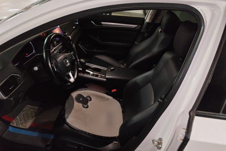 Used Honda Accord 2018 260TURBO Elite Edition China V Left Front Seat
