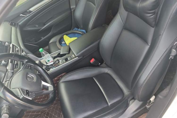 Used Honda Accord 2018 260TURBO Elite Edition China VI Left Front Seat