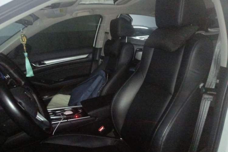 Used Honda Accord 2018 260TURBO Elite Edition China VI Left Front Seat