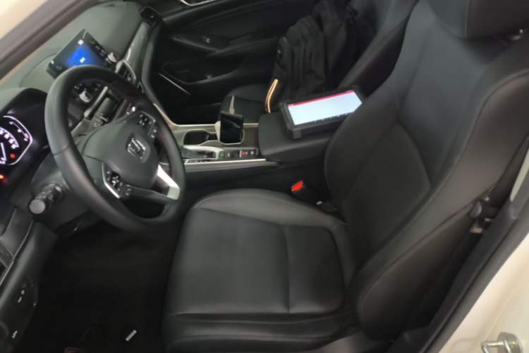 Used Honda Accord 2018 260TURBO Elite Edition China VI Left Front Seat